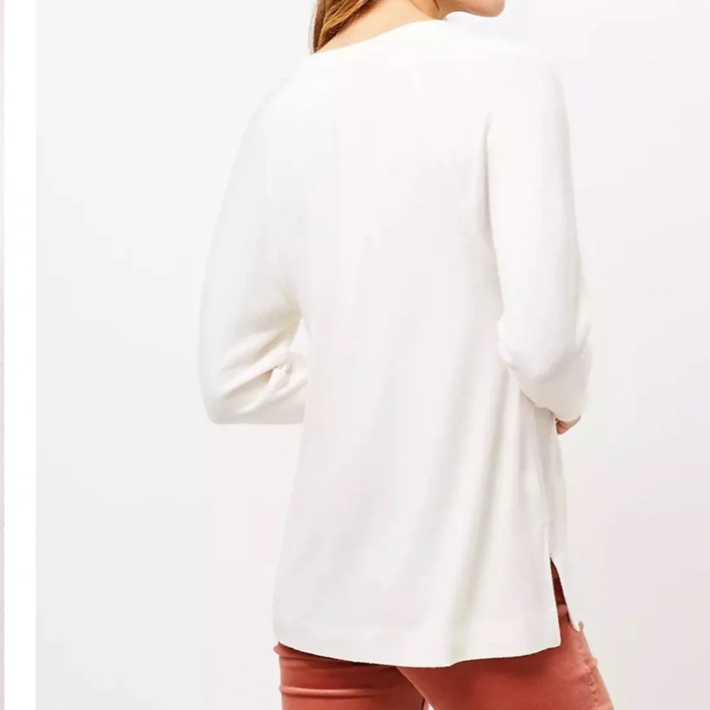 LOFT Rib Trim V-neck Long Sleeve Tee - Picture 2 of 7